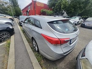 Vand Hyundai I40 lovit - imagine 3
