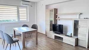Vand mobila living stare foarte buna