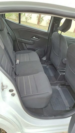 Vand Dacia Logan 2024 TCE 90 MT5 Comfort Nouă - imagine 5