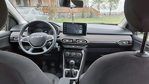 Vand Dacia Logan 2024 TCE 90 MT5 Comfort Nouă - imagine 4