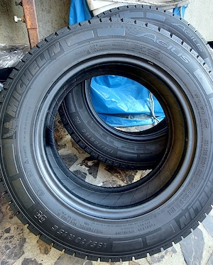 Anvelope 195/70 R15 C M+S si vara - imagine 6