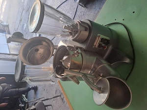 Stație Profesională Bar 3-în-1 FAEMA   Storcător Citrice, Blender și Mixer Frappe - imagine 3