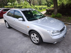 De vânzare Ford Mondeo Mk3   2.0 benzină, 145 CP   an fabricație: 2001 - imagine 8