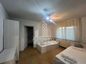Inchiriez casa cu 2 apartamente ptr muncitori curte, zona Al. Ghirodei
