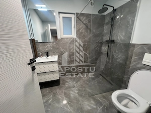 Inchiriez casa cu 2 apartamente ptr muncitori curte, zona Al. Ghirodei - imagine 10
