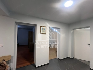 Inchiriez casa cu 2 apartamente ptr muncitori curte, zona Al. Ghirodei - imagine 8