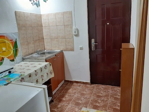Închiriez garsonieră in Buziașului! - imagine 2