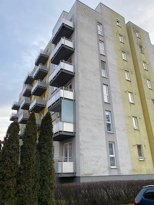 Ofer spre inchiriere apartament cu 2 camere zona Bartolomeu
