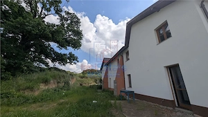 Vila triplex 4 camere si teren Barnova - imagine 8