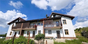 Vila triplex 4 camere si teren Barnova