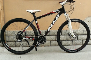 Bicicleta mountain bike Fuji 29
