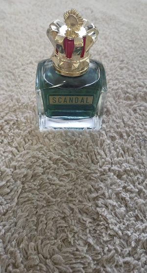 Parfum Scandal,nou,nefolosit