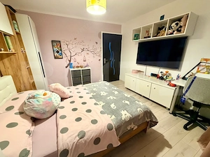 Apartament 3 camere, 70 mp, zona Sud - imagine 9