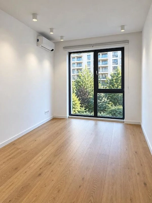 Apartament GOL in Nusco City, decomandat, 50 mp utili + terasa! - imagine 2