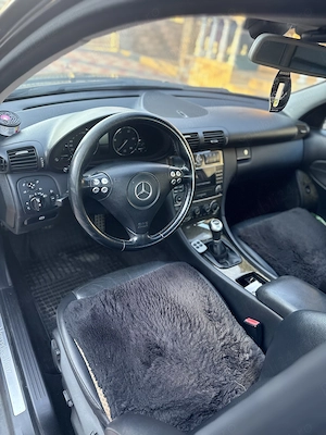 Vând Mercedes C220 Avantgarde - imagine 6