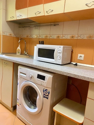 APARTMENT 2 CAMERE,direct de la proprietar, modern mobilat, utilat, luxos,confort 1 de închiriat  - imagine 10