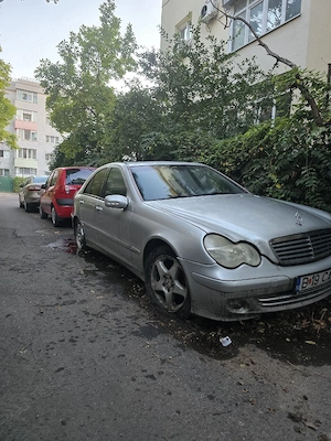 Mercedes Benz C220 CDI Avantgarde full - imagine 3