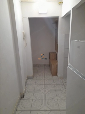...Apartament 2 Camere Etaj 1 cu Centrala zona Sagului.. - imagine 2