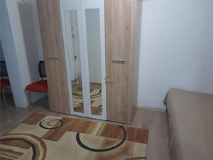 ...Apartament 2 Camere Etaj 1 cu Centrala zona Sagului.. - imagine 5
