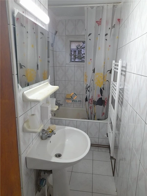 ...Apartament 2 Camere Etaj 1 cu Centrala zona Sagului.. - imagine 12