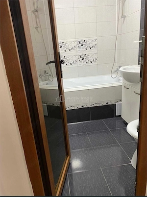 2 camere - zona ultracentrala - decomandat - imagine 8