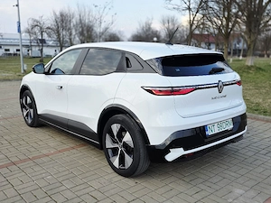 Renault Megane E-Tech EV60 2023 CCS 130KWH - imagine 3