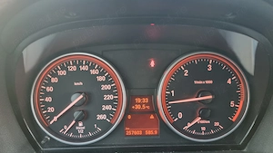 Bmw 325d  e 90 M57 motor 3000cm° - imagine 3