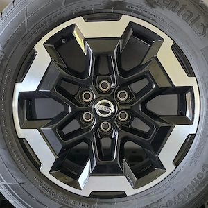 Jante Originale Nissan Navara 255/60R18 M+S