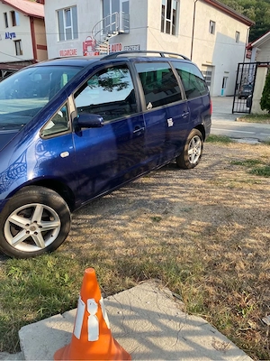 Seat Alhambra - imagine 2