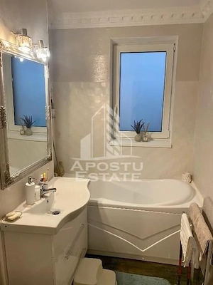 Apartament de lux cu 2 camere, open space, zona Aradului - imagine 8