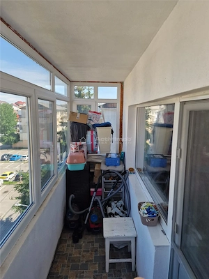 Apartament 2 camere de vanzare in micro 6 strada Basarabiei - imagine 9