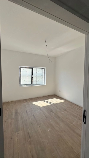 vand apartament 3 camere - imagine 2