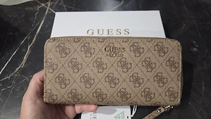 Vand portofel nou Guess 