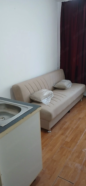 Proprietar Închiriez Garsonieră Lugoj  - imagine 4