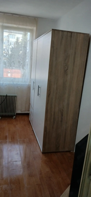 Proprietar Închiriez Garsonieră Lugoj  - imagine 5