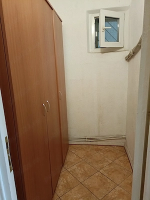 Vand apartament BR-uri, et 2, Mazepa 1. - imagine 2