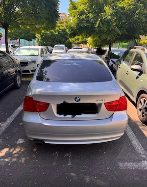 vand bmw e90 318i an 2009  - imagine 4