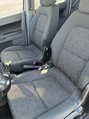 Mitsubishi Colt 2012  urgent  - imagine 9