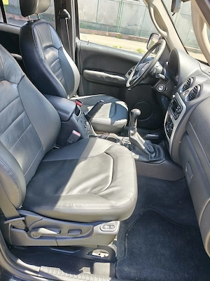 Jeep Cherokee *inmatriculat* autoutilitara 2.5 diesel - imagine 8
