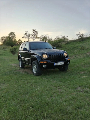 Jeep Cherokee *inmatriculat* autoutilitara 2.5 diesel - imagine 3