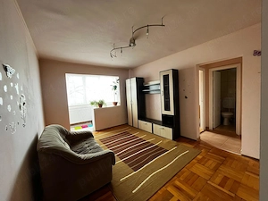 Apartament 2 camere Calea Romanilor  - imagine 2
