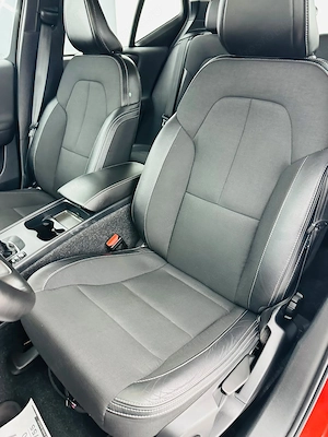 Volvo XC40 - imagine 17