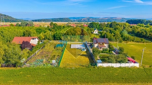 Teren 1090 mp- Fundatie pentru casa si anexa- Harman- Str. Stadionului - imagine 4