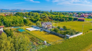 Teren 1090 mp- Fundatie pentru casa si anexa- Harman- Str. Stadionului - imagine 5