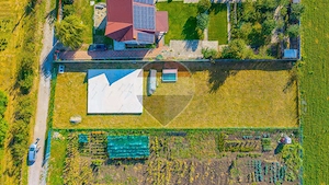 Teren 1090 mp- Fundatie pentru casa si anexa- Harman- Str. Stadionului