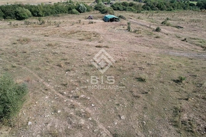 Oportunitate excelentă de investiție! Teren 12.600 mp. Unirea - imagine 10