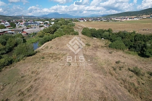 Oportunitate excelentă de investiție! Teren 12.600 mp. Unirea - imagine 7