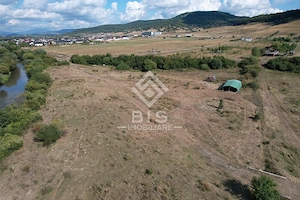 Oportunitate excelentă de investiție! Teren 12.600 mp. Unirea - imagine 2
