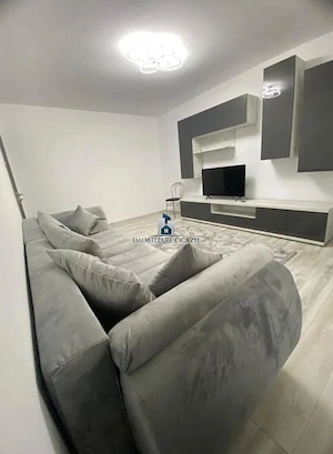 Inchiriere Apartament 2 Camere Decomandat Bd.Alexandru Obregia - imagine 2