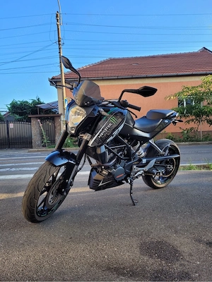 KTM Duke 125 Monster Edition 